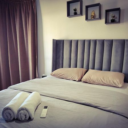 Nouveau Appartement Au Plein Centre Ville En Face Hilton & La Gare De Train Tgv M2 タンジェ エクステリア 写真