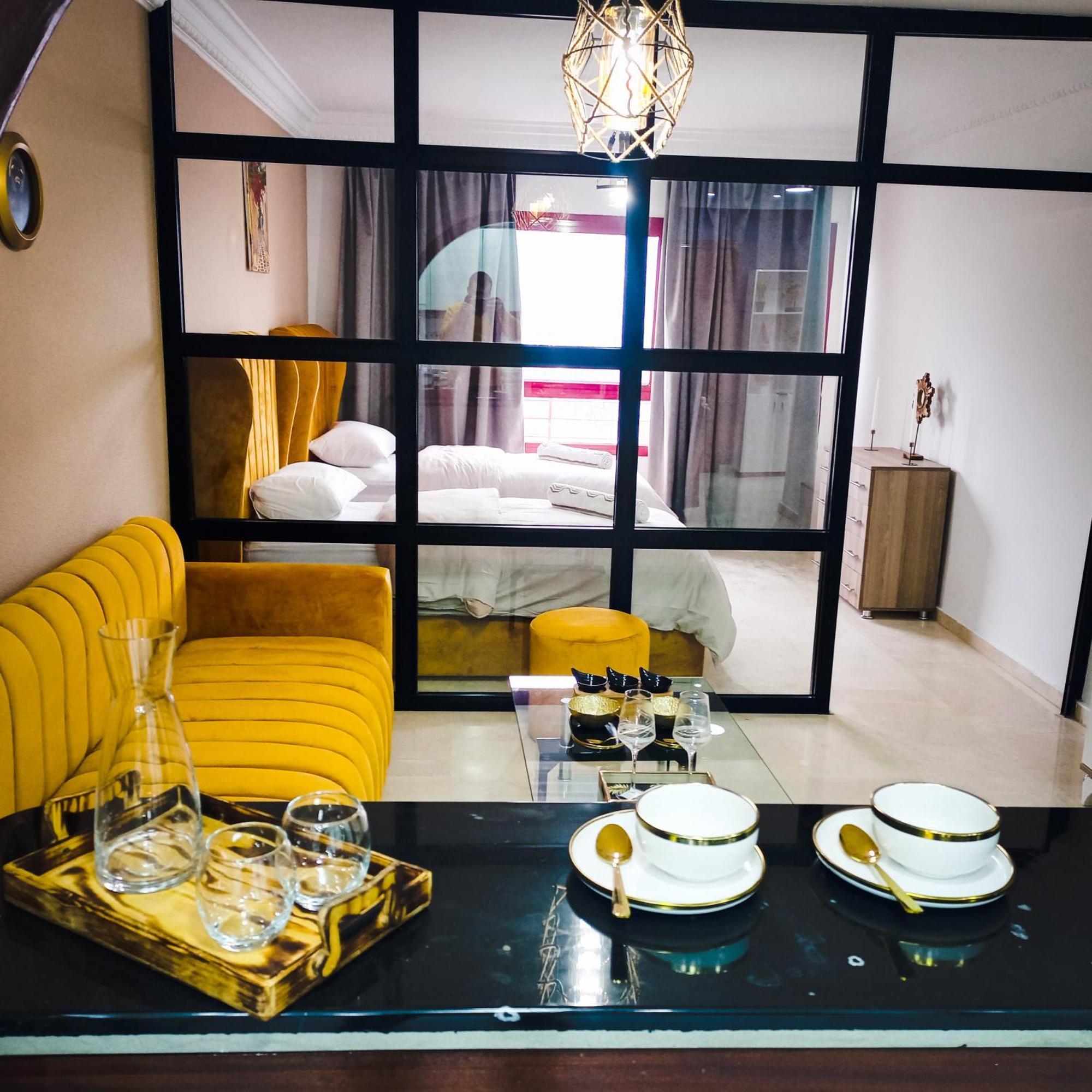 Nouveau Appartement Au Plein Centre Ville En Face Hilton & La Gare De Train Tgv M2 タンジェ エクステリア 写真